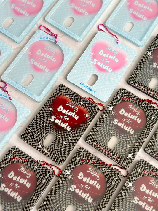 K-Pop Delulu Is The Solulu Acrylic Photocard Holder